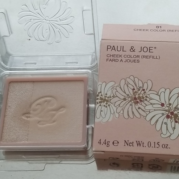 Paul & Joe blush refill 01 highlighter - Picture 2 of 4